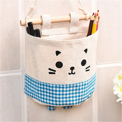 Compact diaper holder and nursery organizer, this baby crib hanging bag saves space beautifully