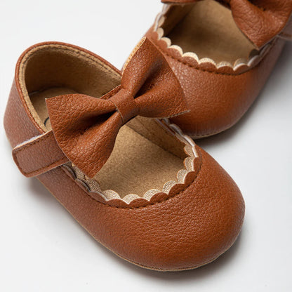 PU leather anti-slip soft sole baby girl first walker shoes, pink, with a chic bow