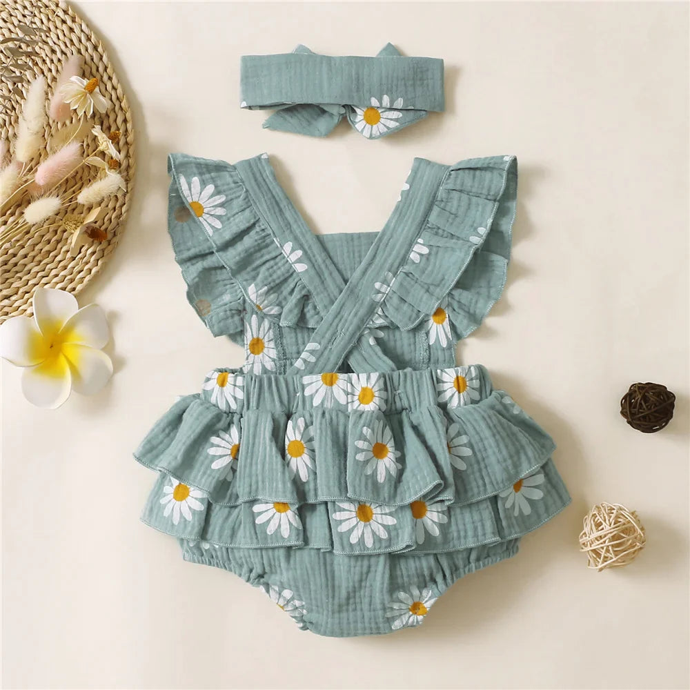 Chic floral print ruffle romper for baby girl, comes with matching headband
