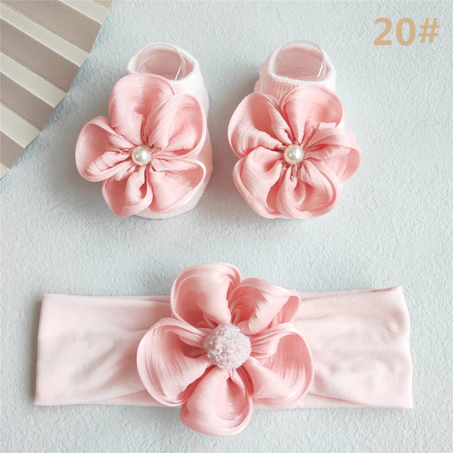 Lace and ribbon adorned baby girl headband, a perfect baby accessory for newborns