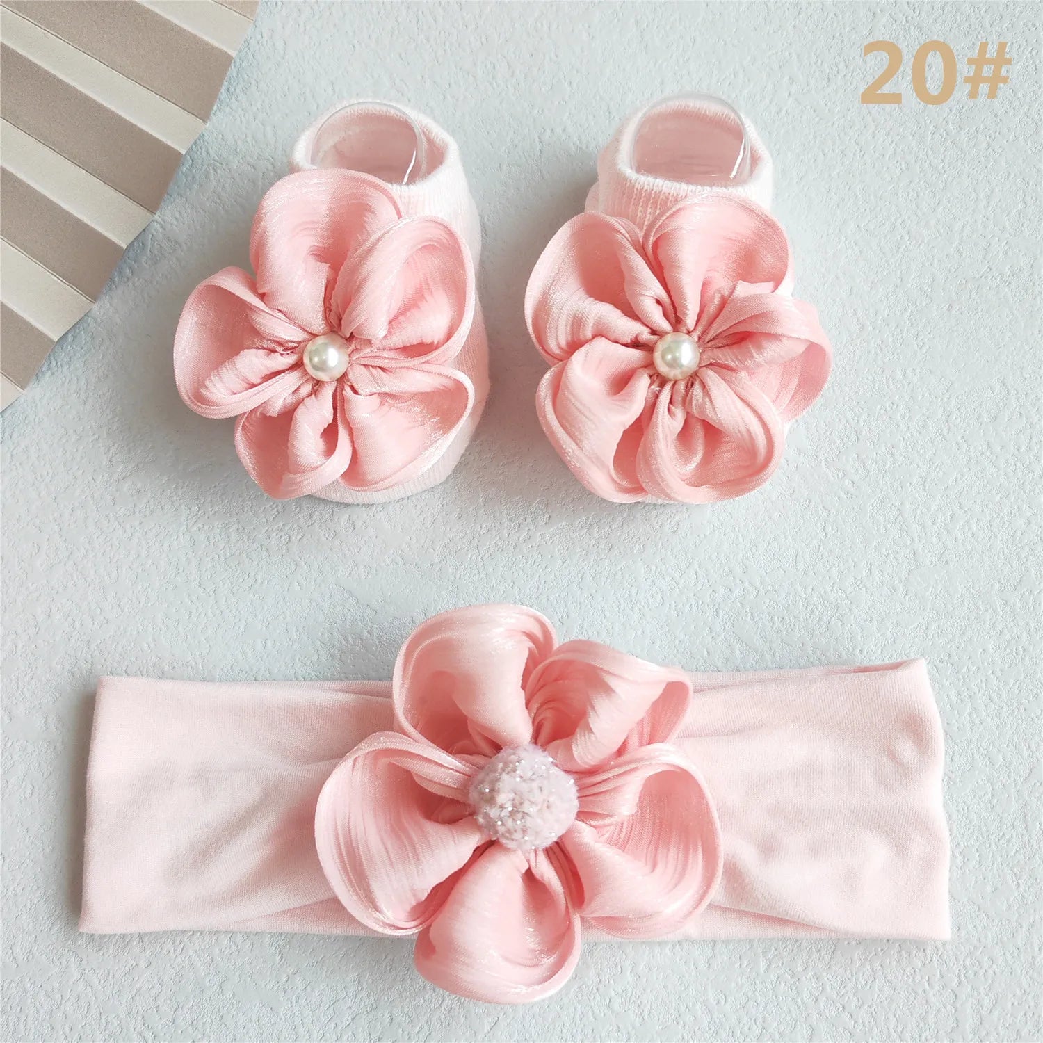 Lace and ribbon adorned baby girl headband, a perfect baby accessory for newborns