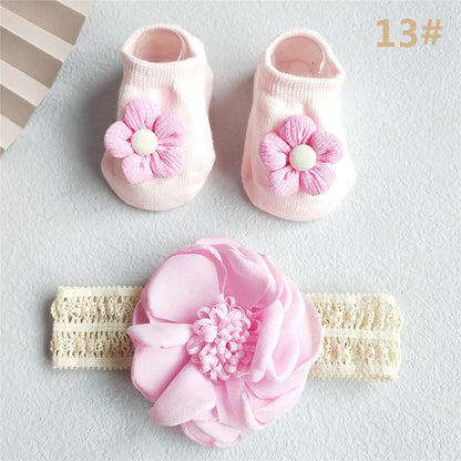 Complete newborn baby girl princess set: lace bow headband and matching pink infant socks