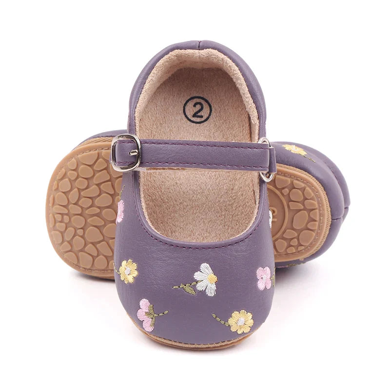 Adorable baby girl's sandals with detailed flower embroidery, first steps