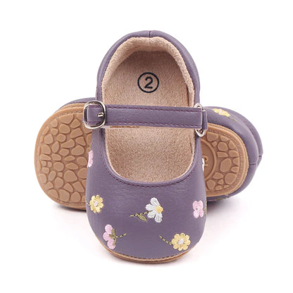 Adorable baby girl's sandals with detailed flower embroidery, first steps