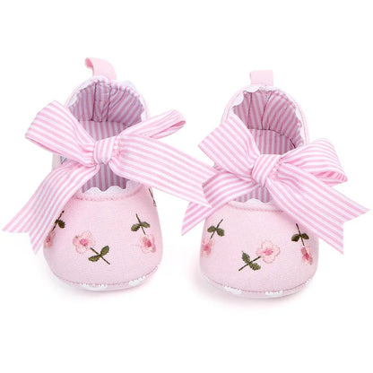 Newborn infant girl's floral embroidered soft sole shoes for gentle support