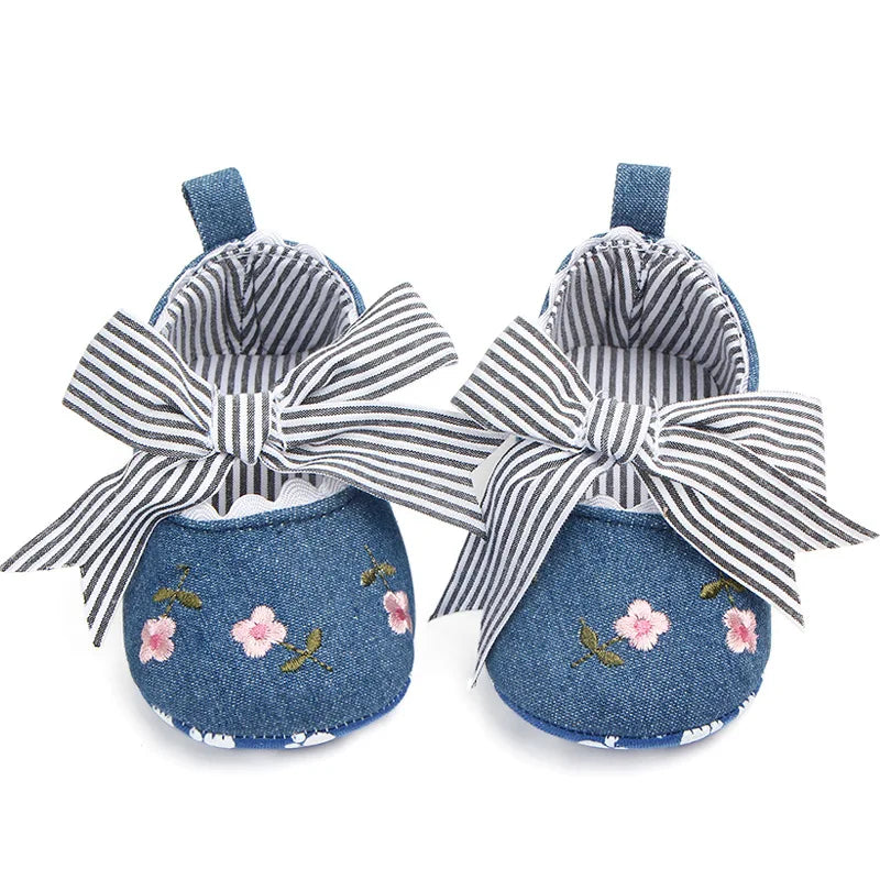 Cotton baby girl shoes, detailed floral embroidery, comfy soft sole, lace-up
