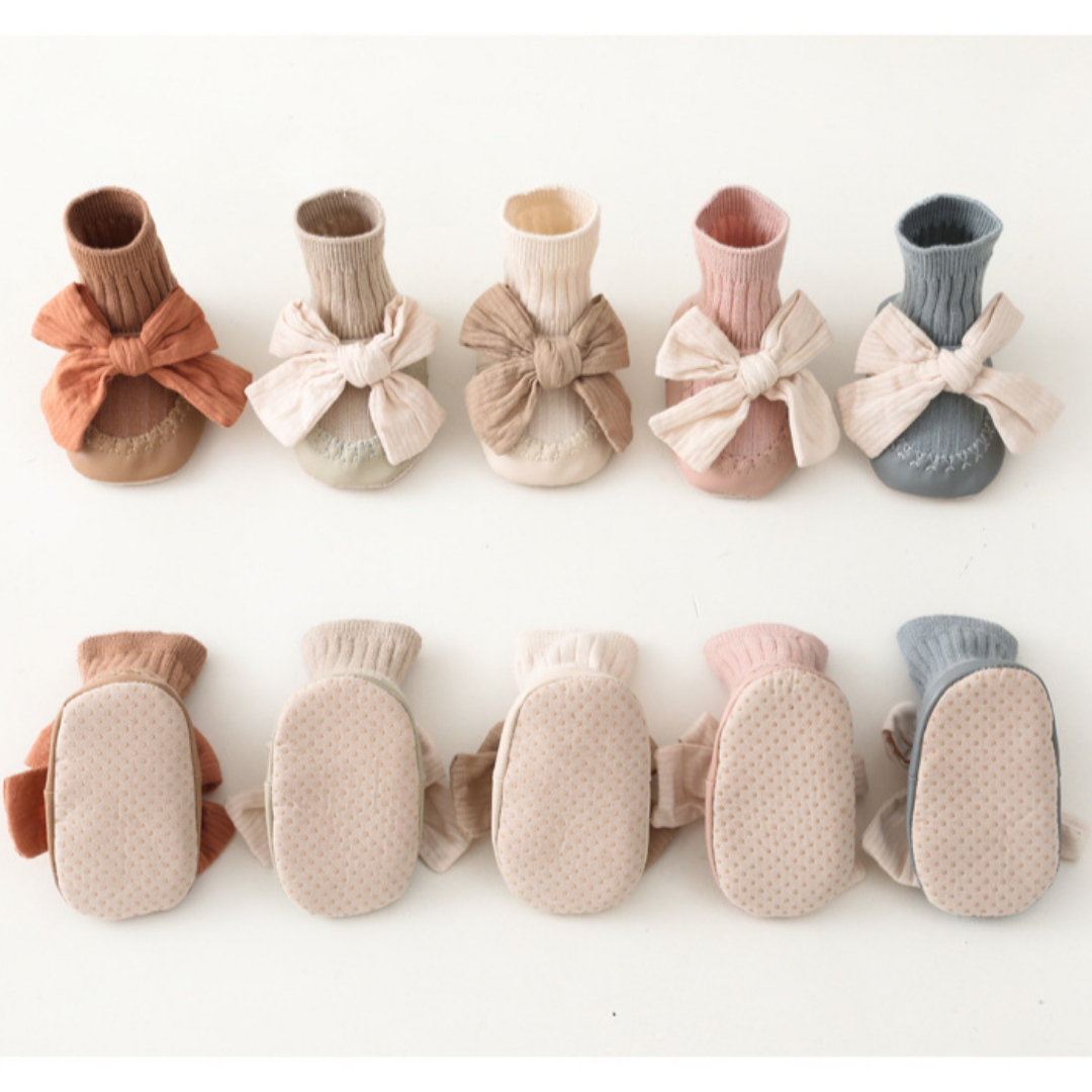 Soft sole anti-slip cotton sock walker shoes for baby girls, blue with a charming white bowknot