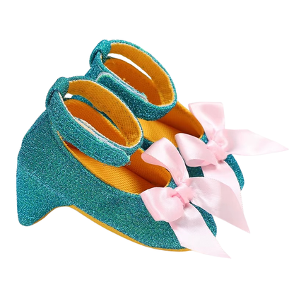 Soft sole baby girl's shoes with princess design, perfect infant footwear for comfort and style