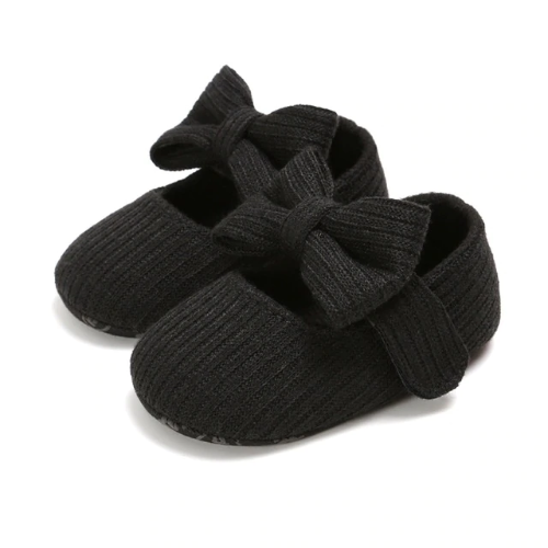Baby girl's prewalker shoes: cotton, soft sole, with decorative ribbon, perfect baby gift.
