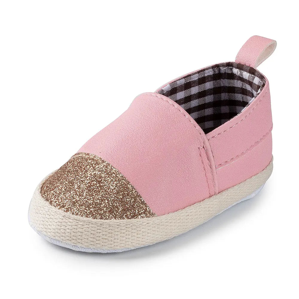 Classic black leather baby boy casual shoes with non-slip soft sole and simple buckle