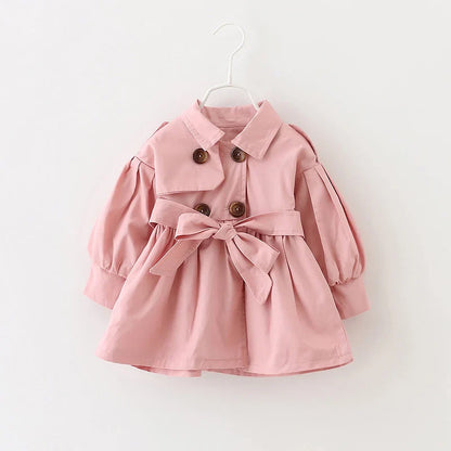 Cotton trench coat for baby girls, featuring classic design, suitable for spring/autumn.