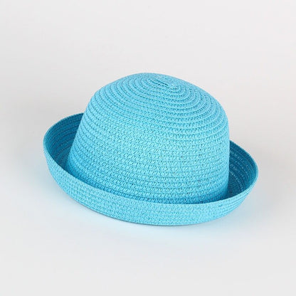 Girls' wide brim straw sun hat, perfect for sunny days, offering excellent UV protection.