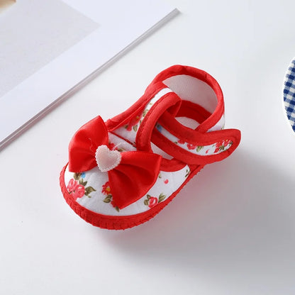 Toddler girl first walker shoes, non-slip, princess style, pink, with soft sole and hook and loop closure