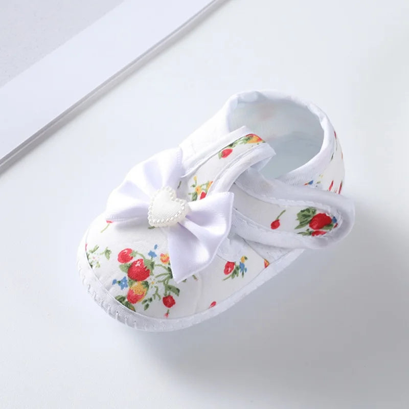 Pink baby girl non-slip first walker shoes, soft sole, princess style, with hook and loop and bow tie