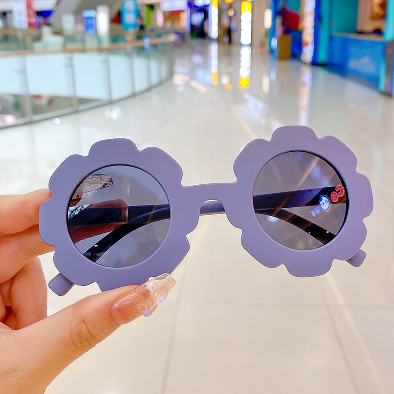 High-quality pink round UV protection sunglasses for baby girls, a summer accessory