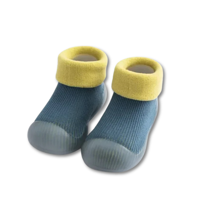 Close-up knit texture of baby sock shoes, non-slip, soft sole, suitable for infants