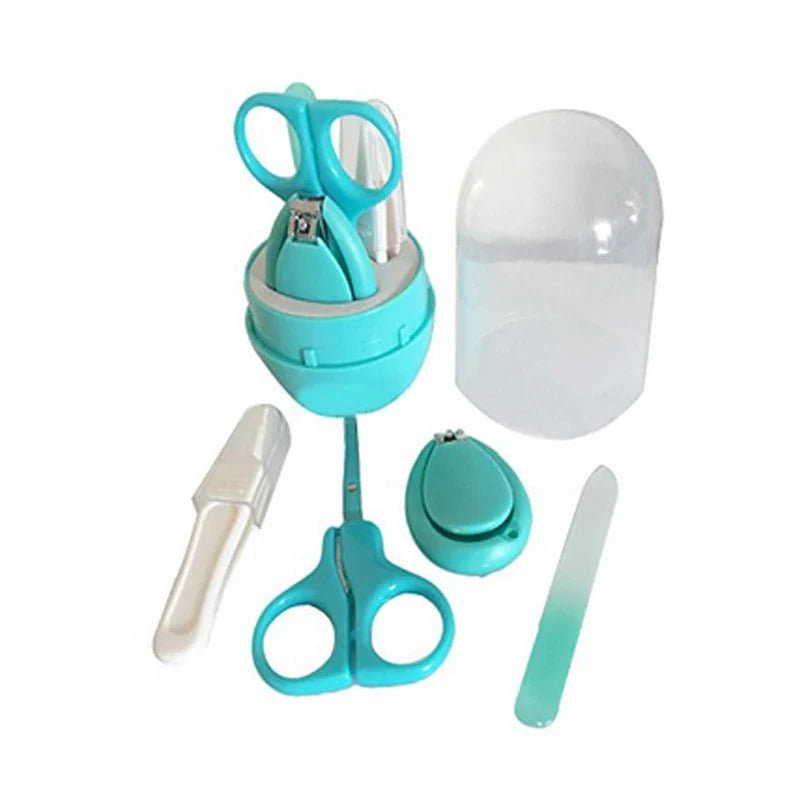 Detail shot of baby tweezers from the grooming set, ideal for delicate newborn care tasks