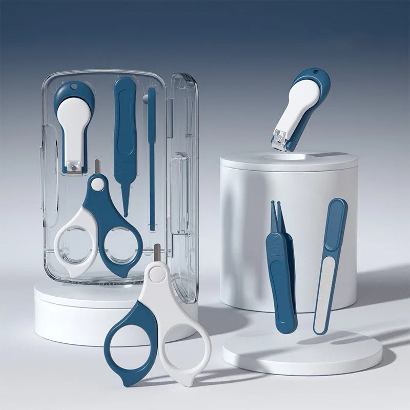 Infant nail clipper set, a newborn essential for precise and gentle baby nail trimming.