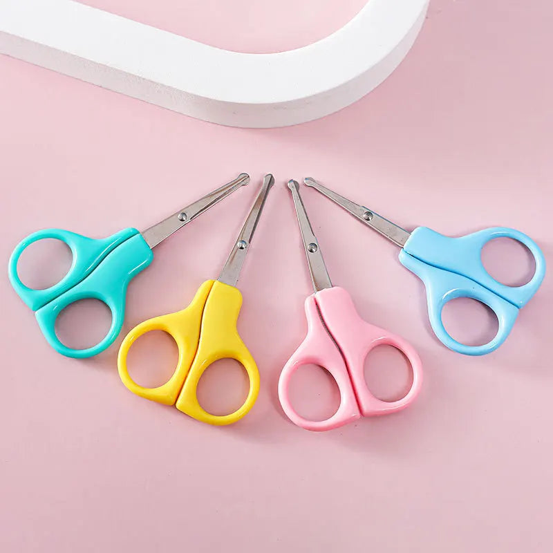 Newborn safety nail clippers, ergonomic design for easy and secure baby nail trimming.