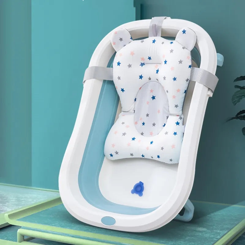 Ergonomic non-slip star bath support for newborns and infants, a key baby essential