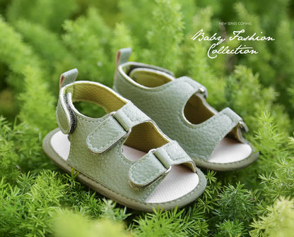 Resilient baby PU leather soft sole anti-slip sandals for active infant playtime