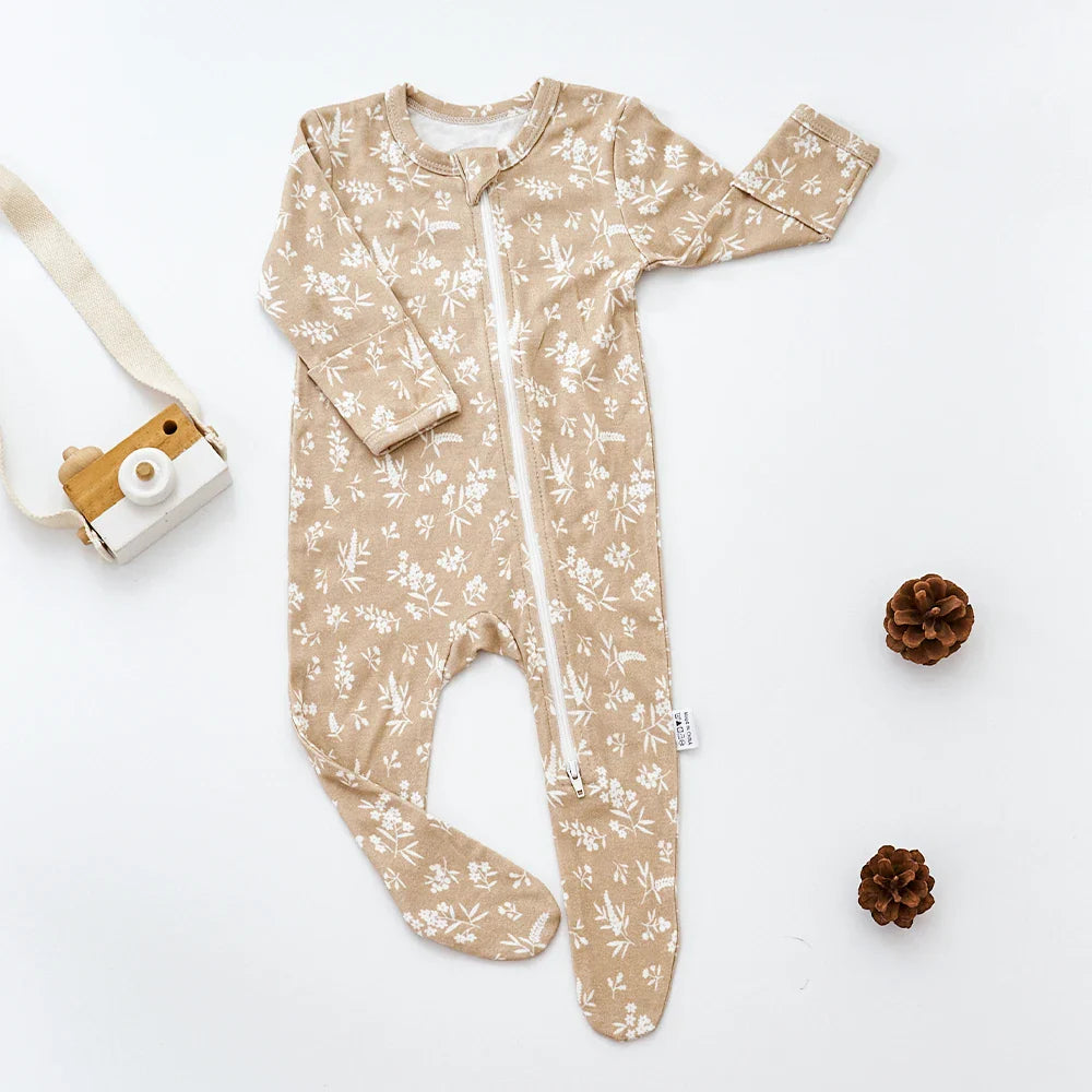 Stylish infant jumpsuit, bamboo cotton, detail of durable stitching, designed for long-lasting wear