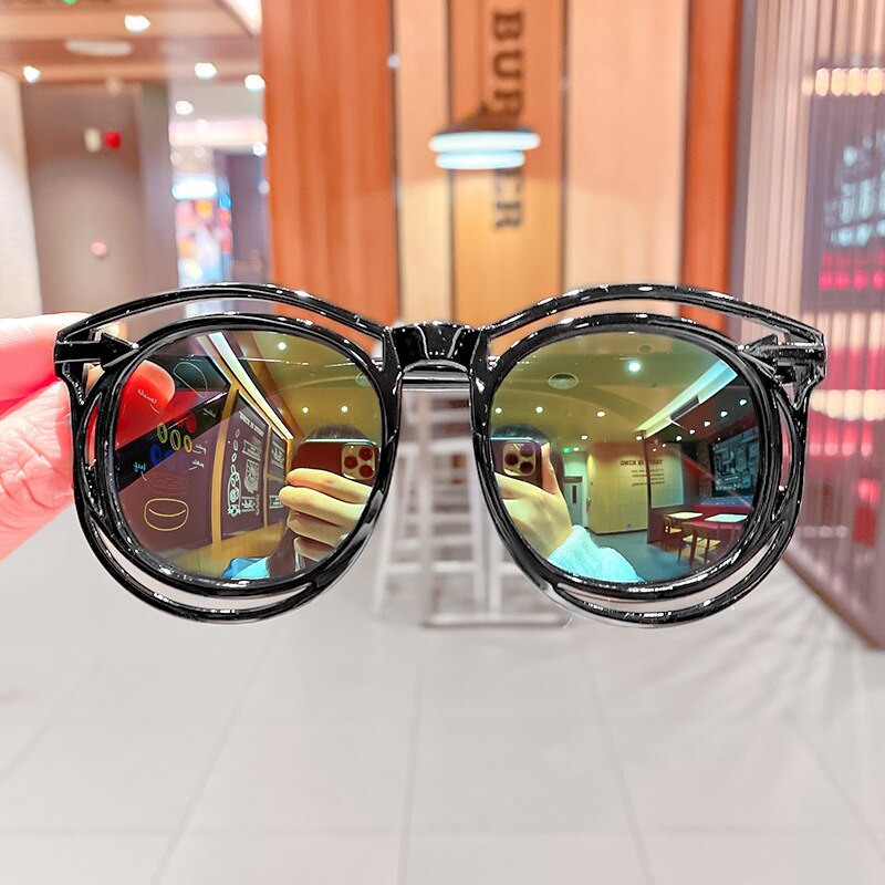 Baby accessories: anti-radiation sunglasses for toddler eye protection.