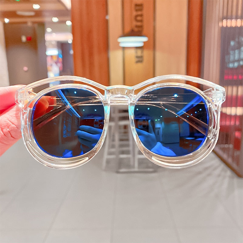 Stylish toddler anti-radiation eyewear, robust UV protection for kids.