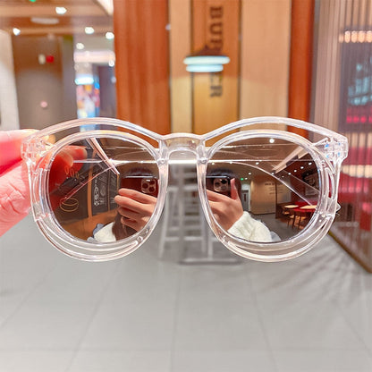 Protective baby sunglasses, anti-radiation & UV for active toddlers.