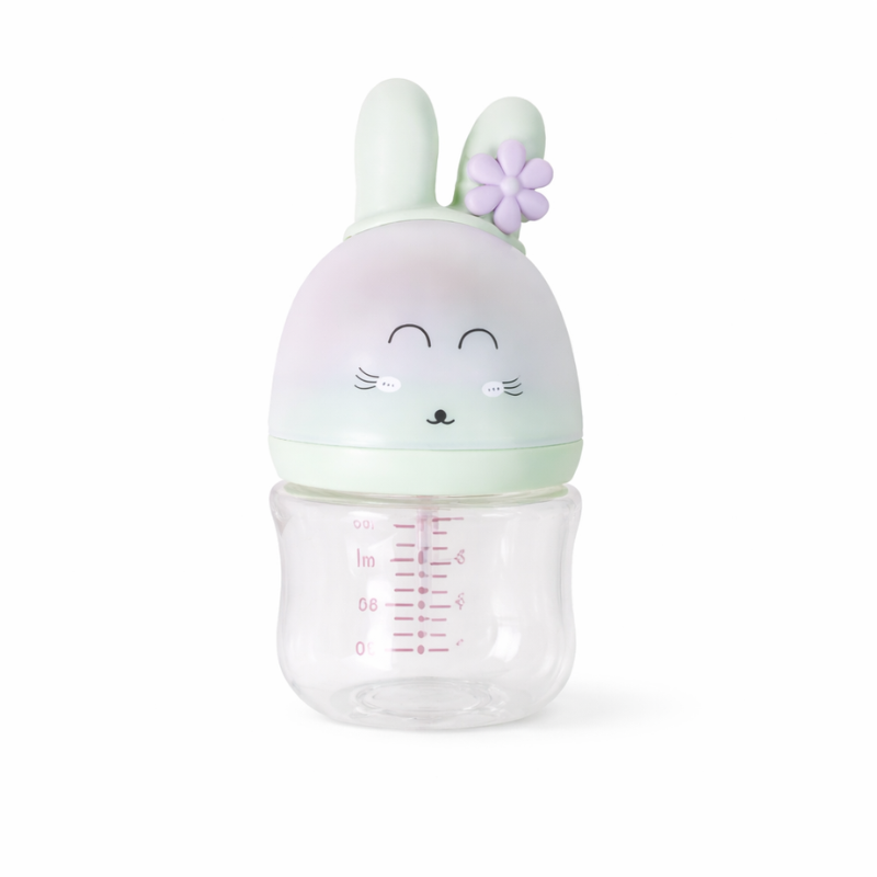 Infant feeding glass bottle featuring a natural nipple, emphasizing baby hygiene and safety.