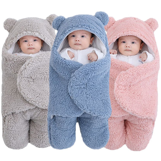 Baby's Cozy Bear Swaddle Sleeping Bag, soft cotton infant swaddle with bear hoodie, newborn comfort