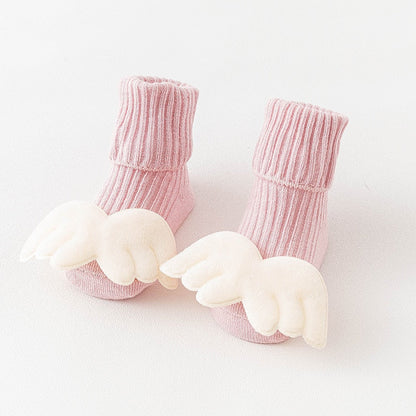 Newborn essentials: Comfortable cotton blend anti-slip long socks with charming animal patterns.