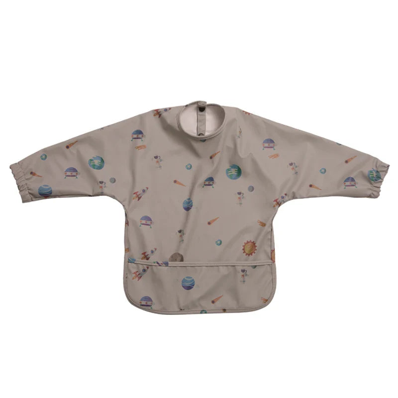 Easy-clean long sleeve waterproof bib for baby, designed for splatter-free mealtime fun