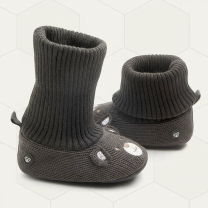 Infant footwear: Gray non-slip winter booties with adjustable closure for warmth.