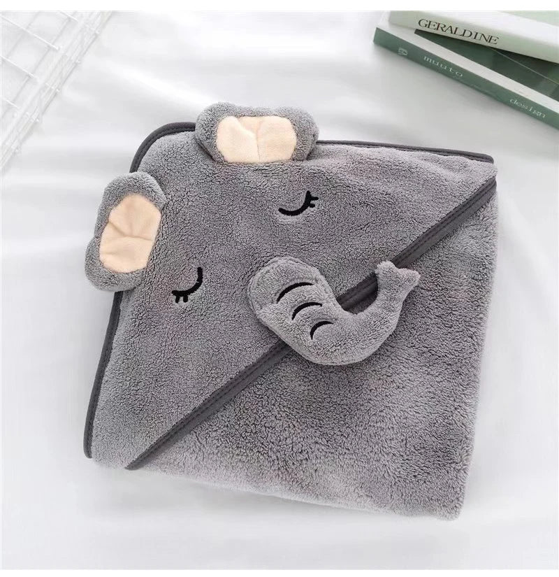 Super soft hooded baby towel, featuring a friendly cartoon face, for infants