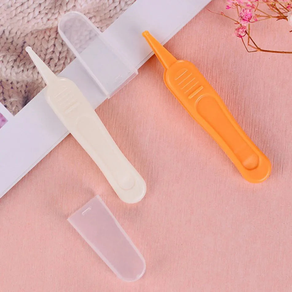 Multipurpose baby tweezers for nasal and ear cleaning, promoting infant health