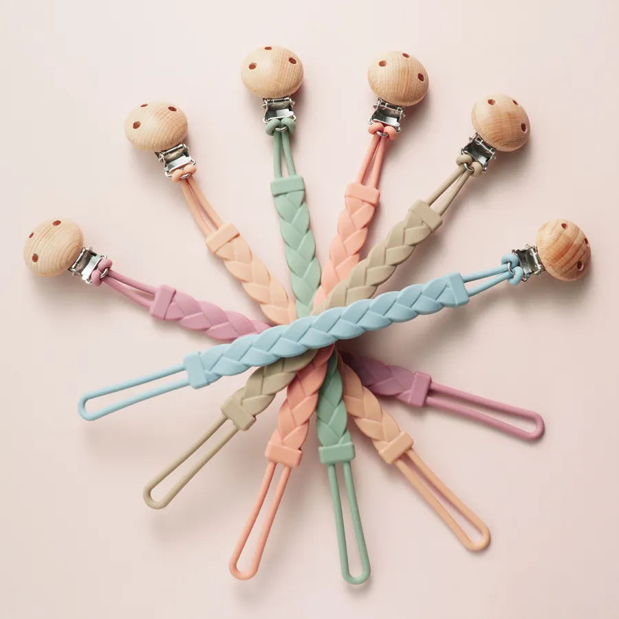 Essential newborn silicone teether clip, safe accessory for pacifiers.