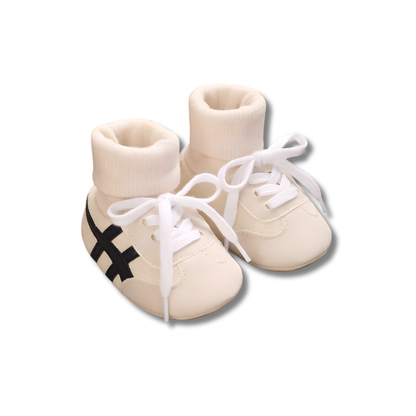 First steps baby shoes, soft cotton, excellent warmth, ankle stability, ideal for infant comfort.