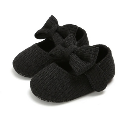 Stylish baby fashion shoes with soft sole, anti-slip features, and breathable material for infants.