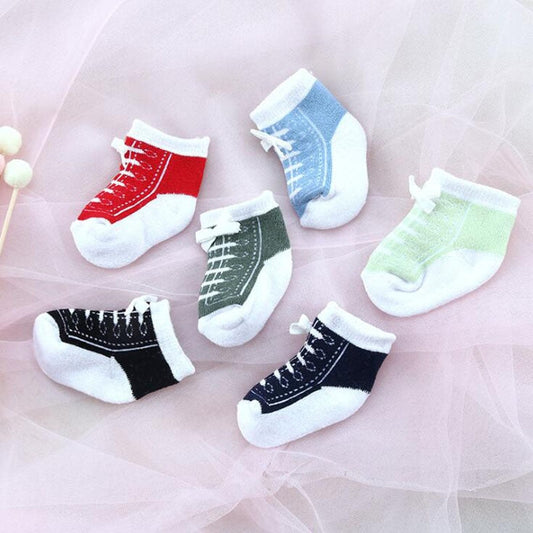Baby sports shoe design socks for 0-12 months, white with navy stripes, soft cotton infant footwear