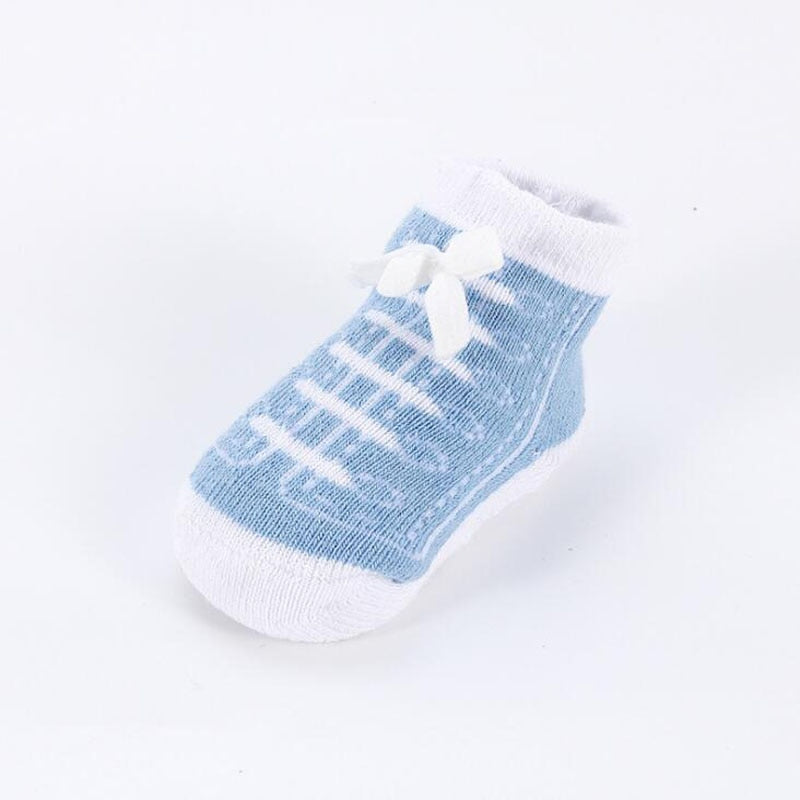 Soft cotton baby accessories: blue and red striped sports shoe design socks for infants 0-12 months