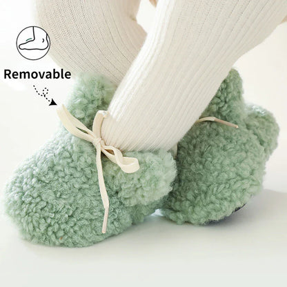 Toddler soft anti-slip winter shoes, perfect for first walkers and active babies.