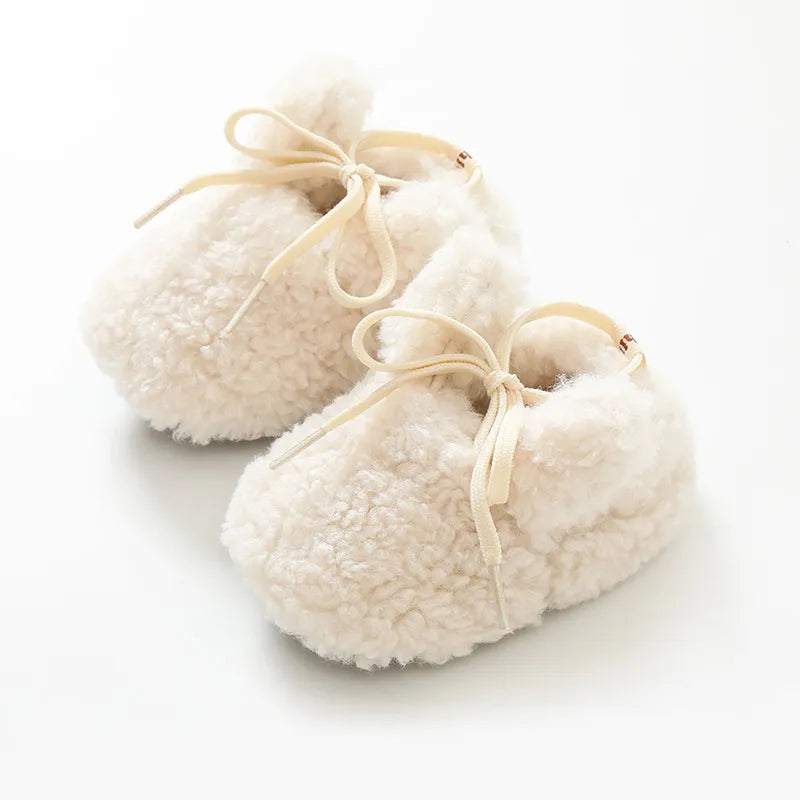Warm baby shoes, unisex, soft anti-slip sole for crib and early walking development.