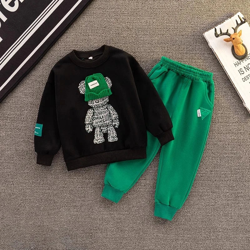 Baby long-sleeve winter outfit, a warm and cozy two-piece set in a soft cotton blend