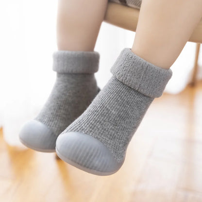 Baby winter sock shoes with soft stretch knit and anti-slip