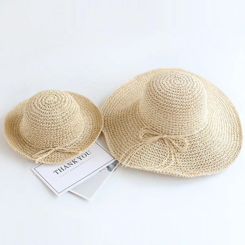 Lightweight foldable straw hat for kids, beige, great for travel & sun.