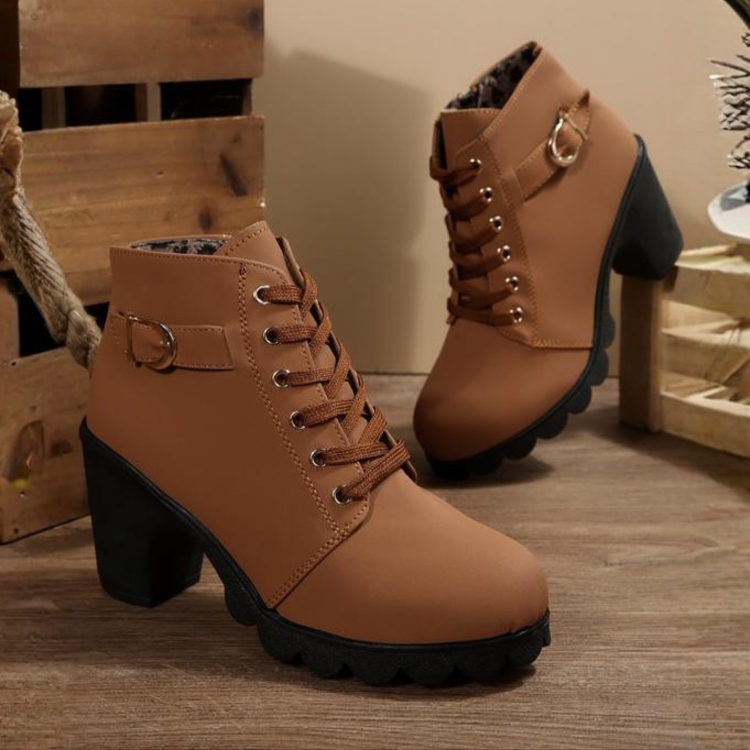 Versatile women's lace-up chunky ankle boots with comfortable heel. Ideal for stylish fall & winter outfits.