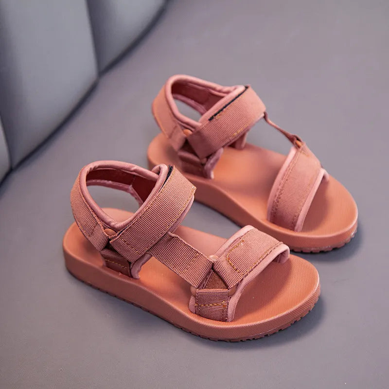 Toddler boys' breathable canvas sandals with flat heel and adjustable strap for comfort