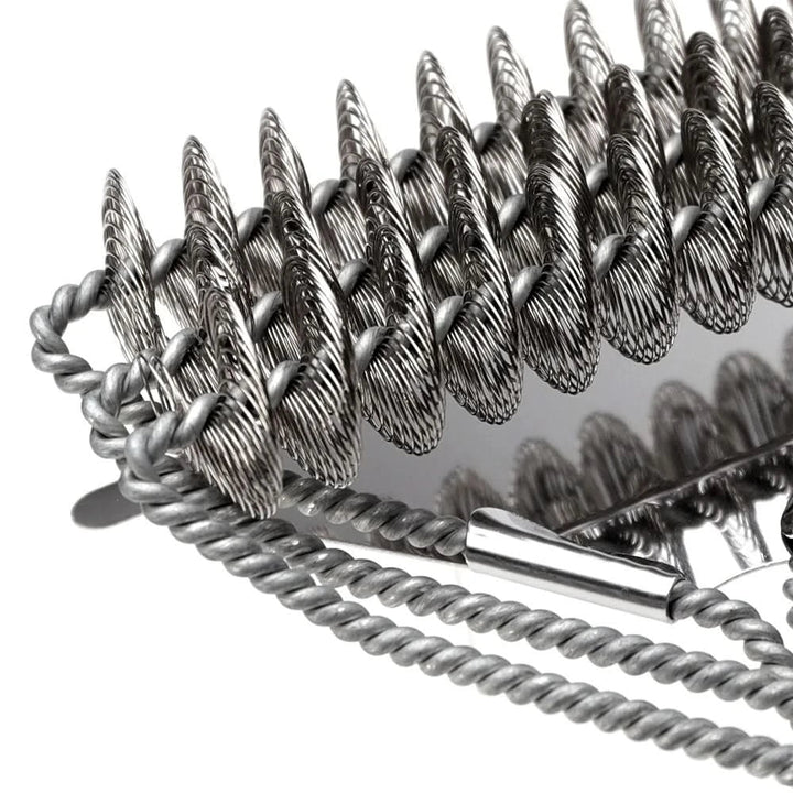 Secure your grilling with this bristle-free stainless steel BBQ brush. Perfect for all grill types, easy to use.