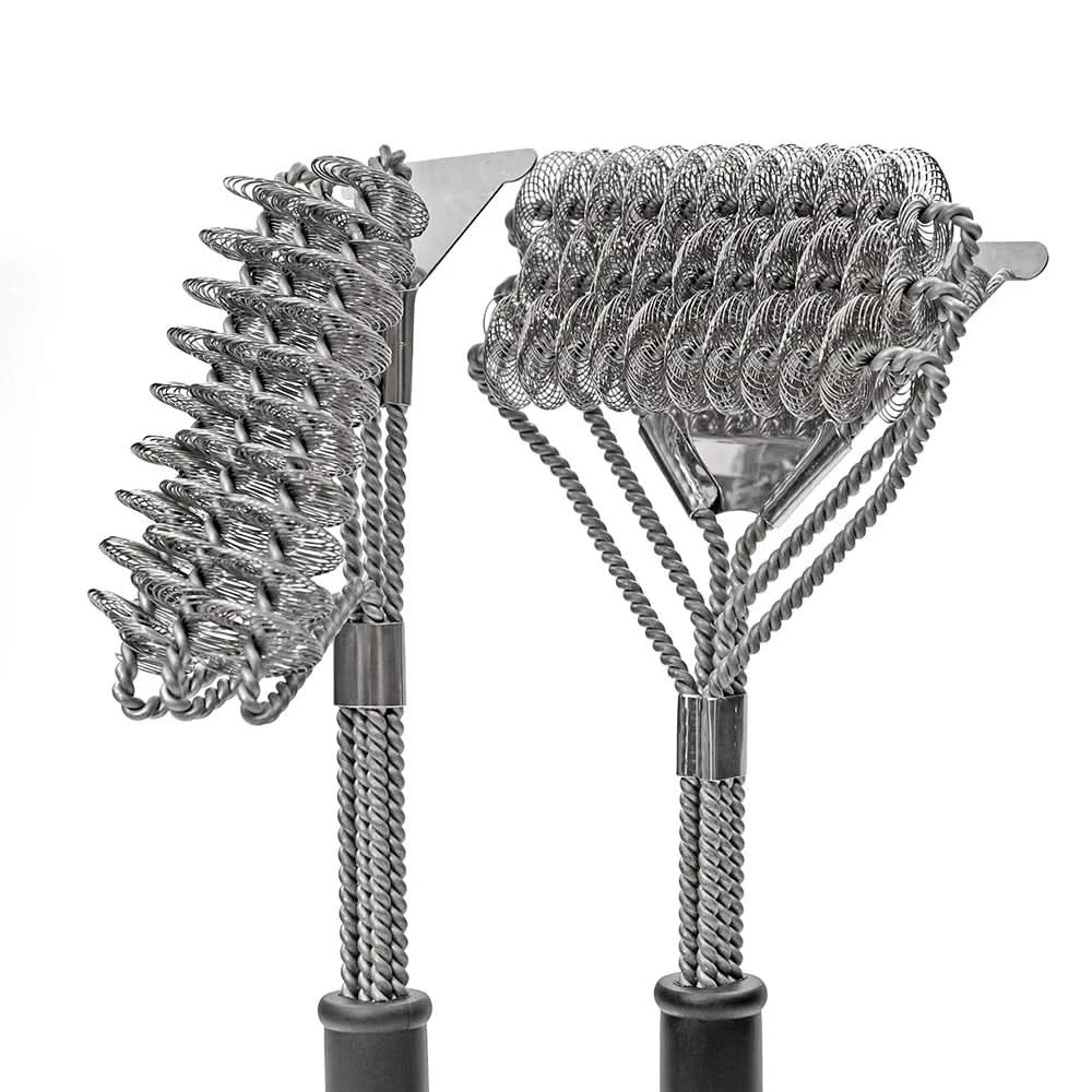 Innovative bristle-free grill brush in stainless steel for ultimate safety & sparkling clean BBQ grates.